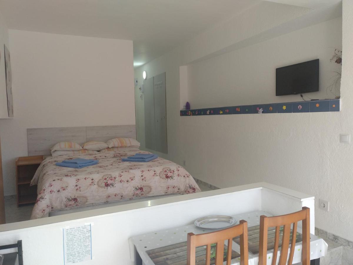 Апартаменты La Pineda Beach Studio Near Port Aventura Экстерьер фото